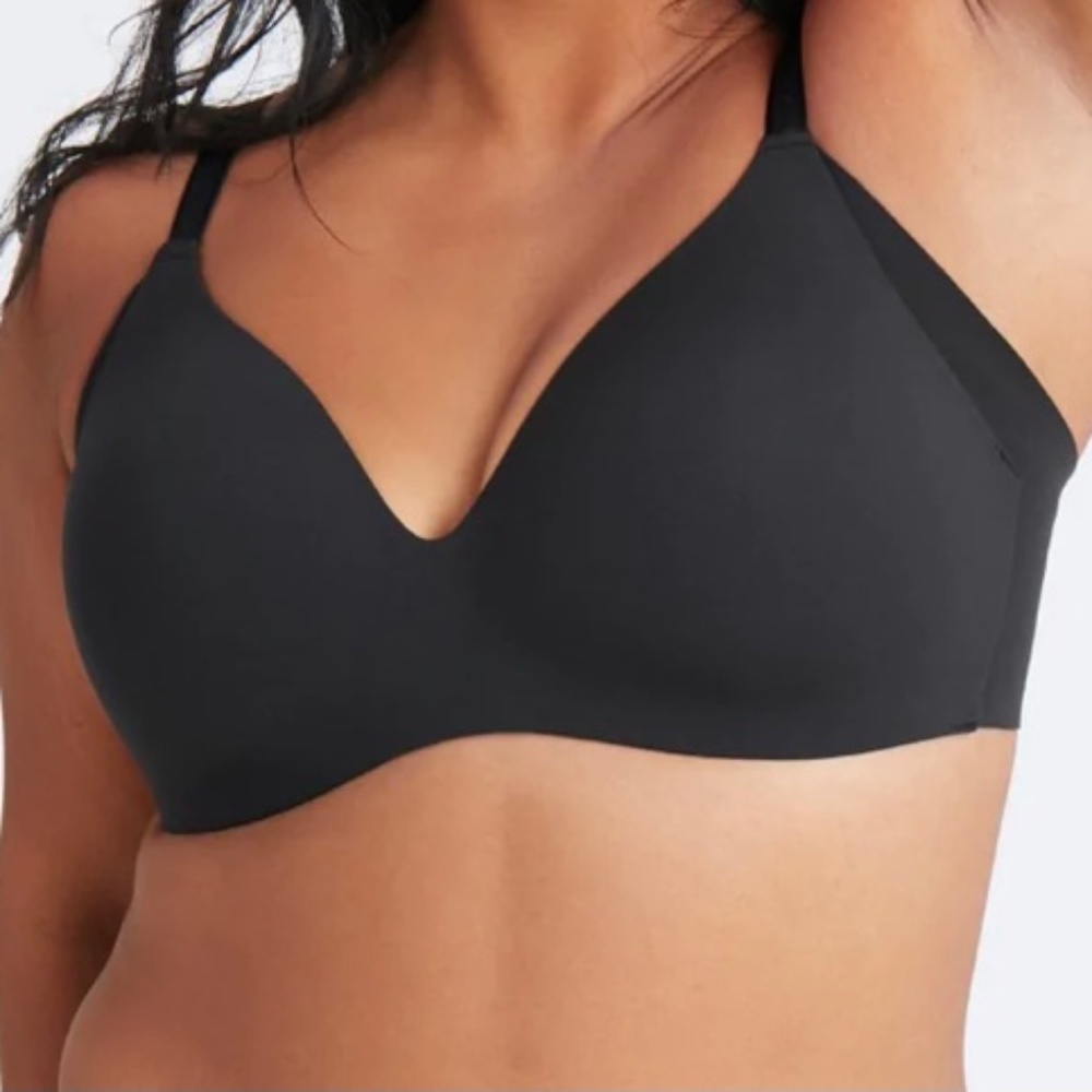 Knix Wireless Wingwoman Contour Bra Size 7+ Black